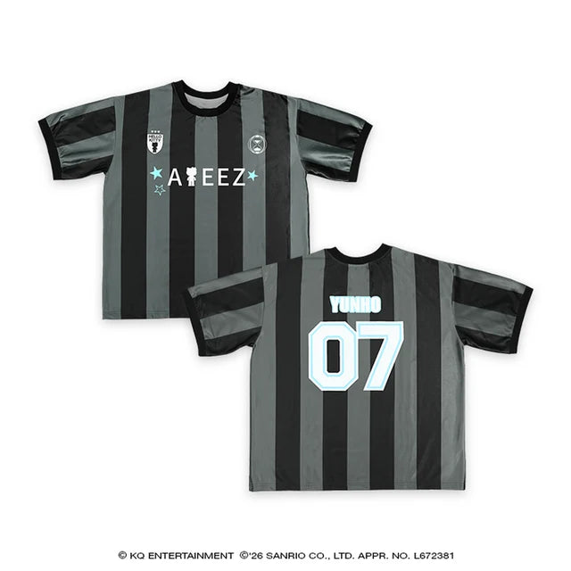 ATEEZ T-Shirt ATEEZ X HELLO KITTY BLACK SERIES JP MD - YUNHO Ver - Main Image
