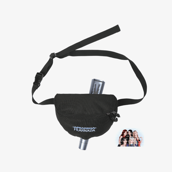 LE SSERAFIM - Crossbody Bag [2024 Fan Meeting 'FEARNADA' Official LE SSERAFIM - Crossbody Bag [2024 Fan Meeting 'FEARNADA' Official