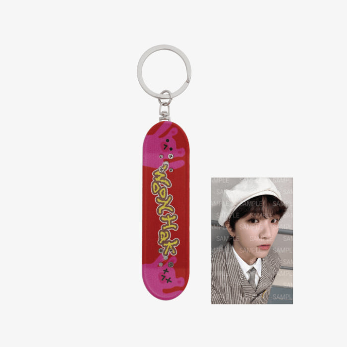 BOYNEXTDOOR WOONHAK Keyring 19 99 Official MD - main image