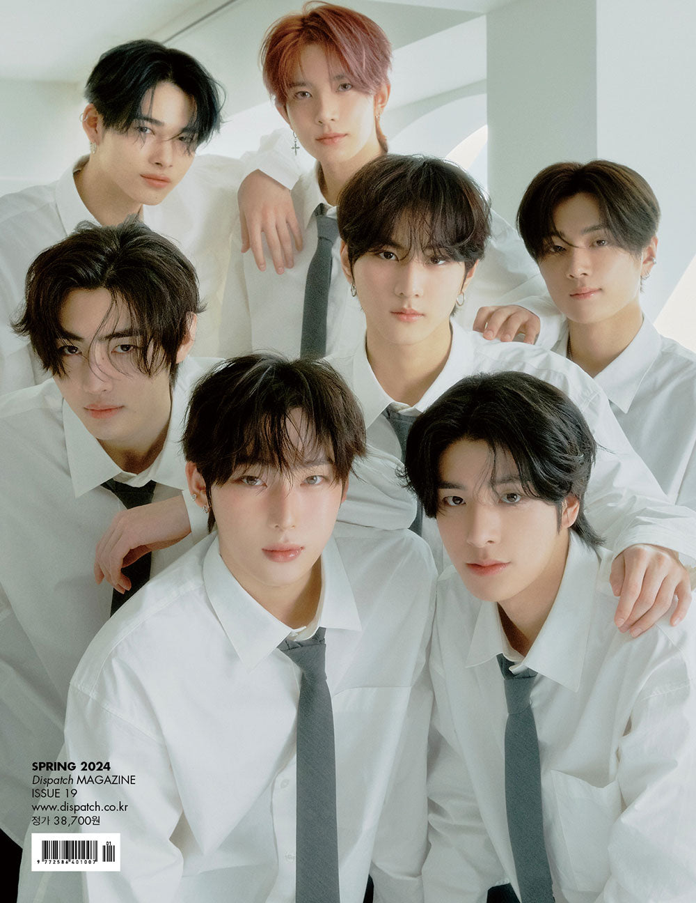 ENHYPEN - tw(EN-)ty years old [DICON Issue N°19 - Unit Ver.] gallery image 1