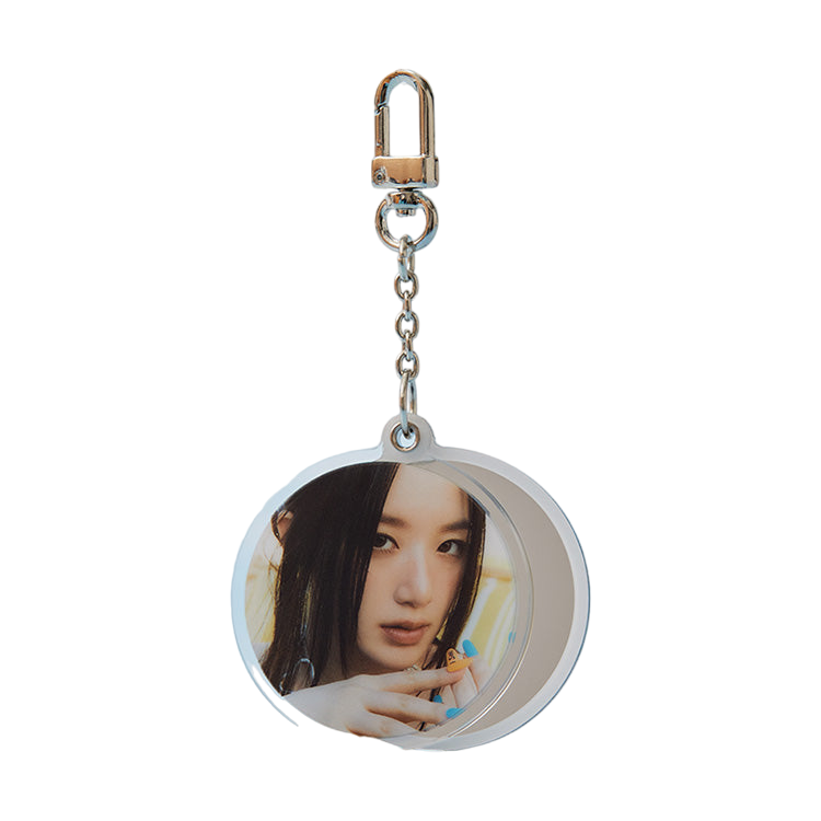 G-IDLE Acrylic Mirror Keyring KLAXON Official MD - main image 7