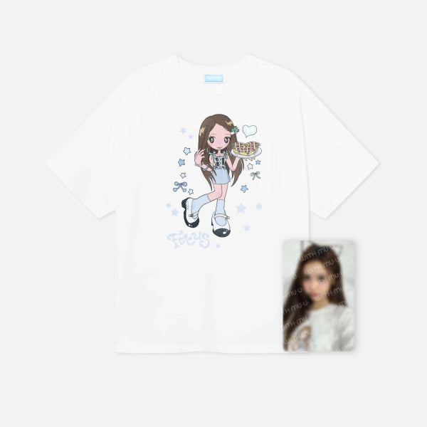 Hearts2Hearts T-Shirt Set The 1st Mini Album FOCUS Official MD - Main Image