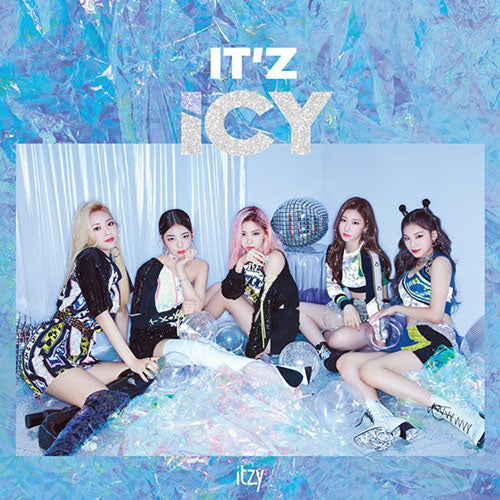 ITZY ITz ICY 1st Mini Album 2 variations cover image