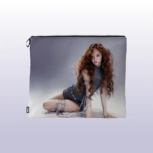 JISOO Pouch AMORTAGE Official MD - main image