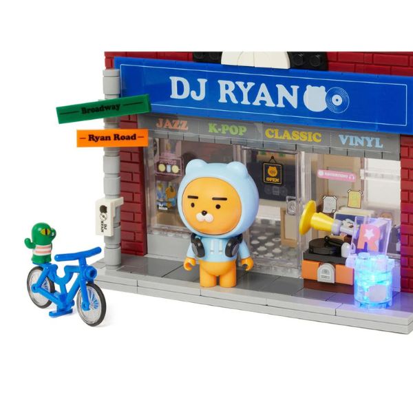 Kakao Friends Record Shop Brick Figure Ryan Image 5