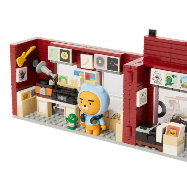 Kakao Friends Record Shop Brick Figure Ryan Image 6