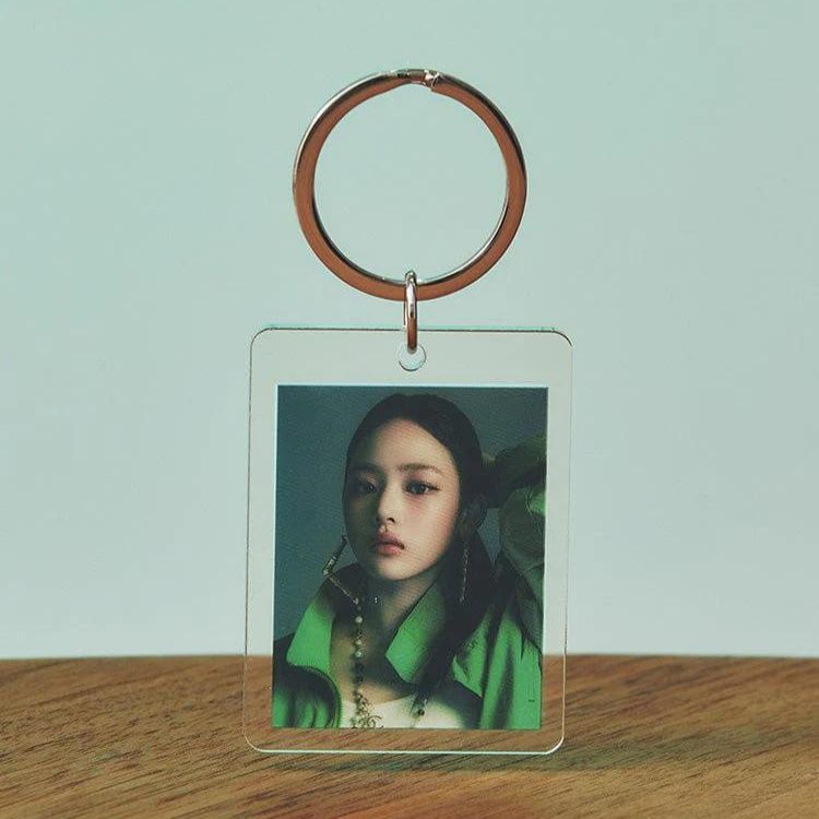 NewJeans Acrylic Photo Keyring - main image 2