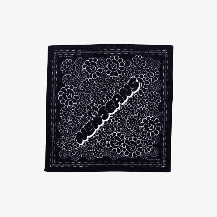 NewJeans  x MURAKAMI BUNNIES CAMP バンダナ NewJeans x MURAKAMI BUNNIES CAMP 2024 TOKYO DOME Bandana