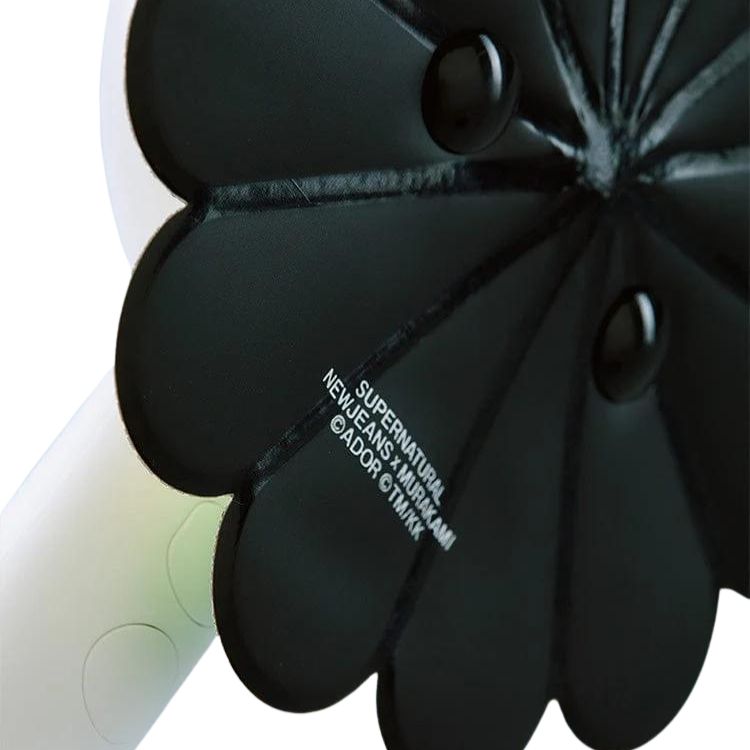 NewJeans Light Stick Flower Accessory NJ x MURAKAMI - main image 4