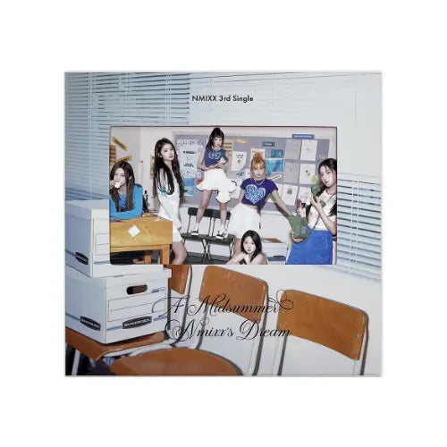 NMIXX A Midsummer NMIXX&#39;s Dream 3rd Single Album NSWER Ver. B