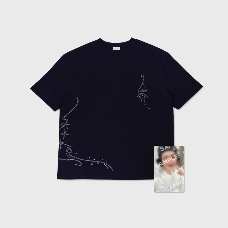 Red Velvet T-Shirt Set 2026 FAN-CON A Day in Red and Velvet Official MD - NIGHT Ver -  Main Image