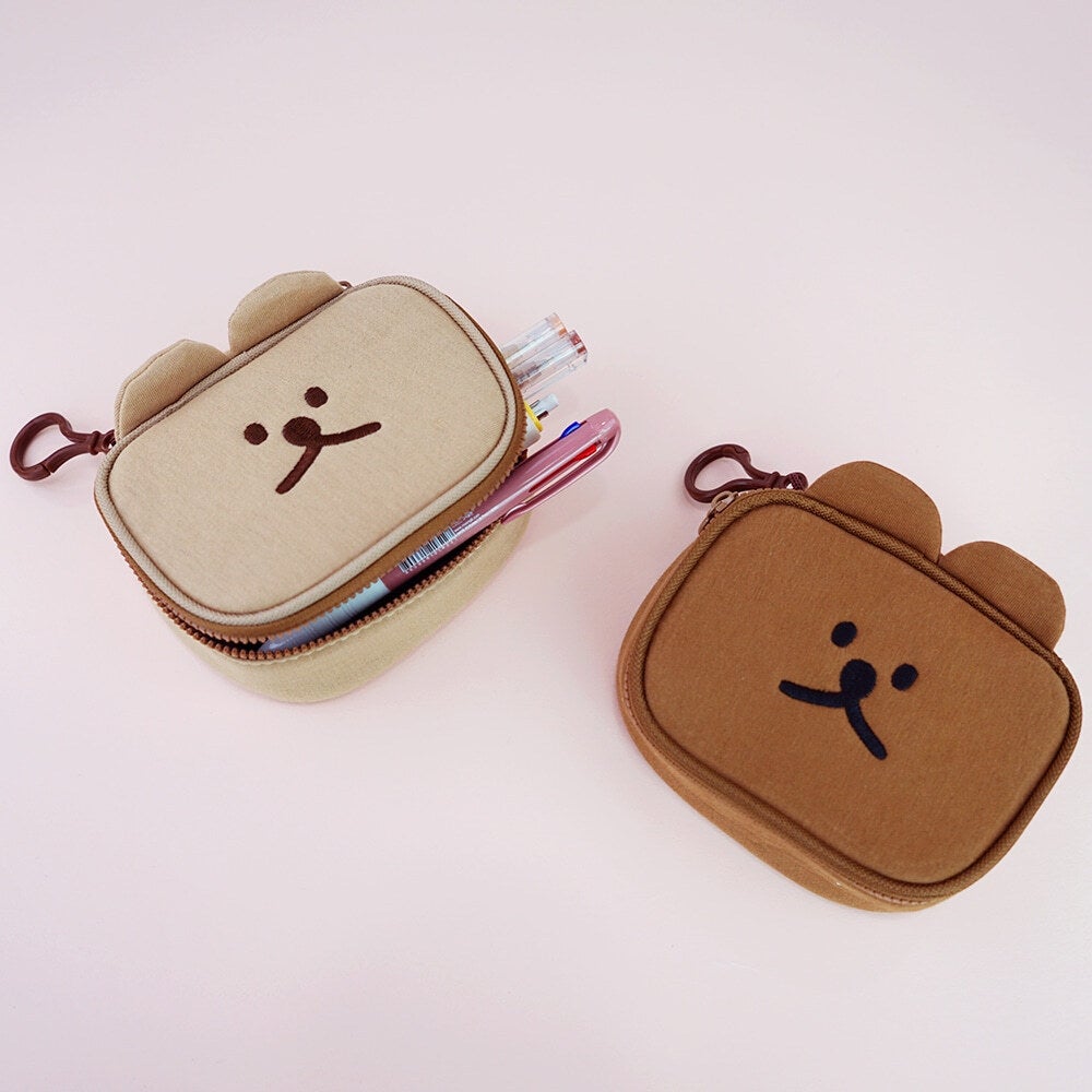 moong9 Cozny Bear Square Pouch 2 Variations Ver Main Image
