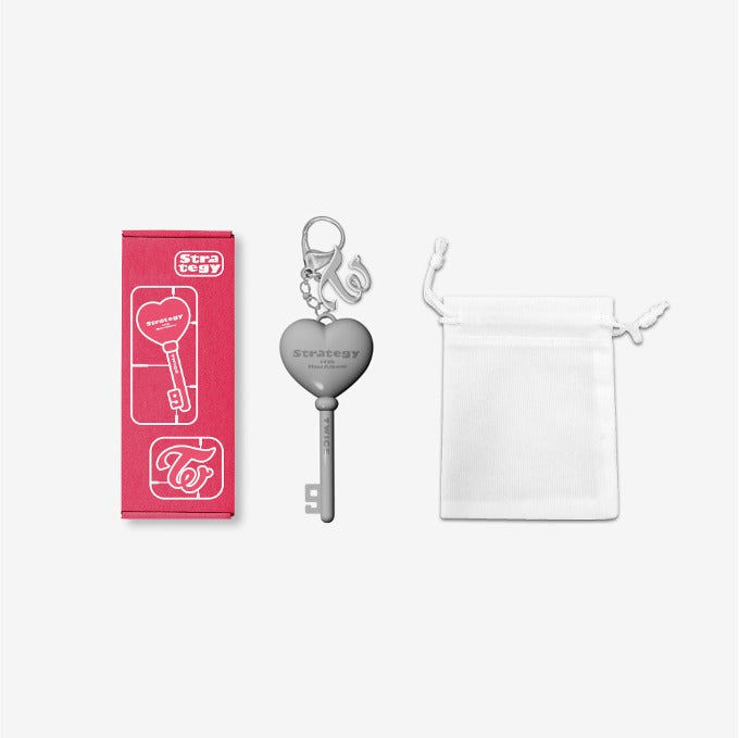 TWICE Logo Keyring STRATEGY POP UP in Seoul Official MD - main image