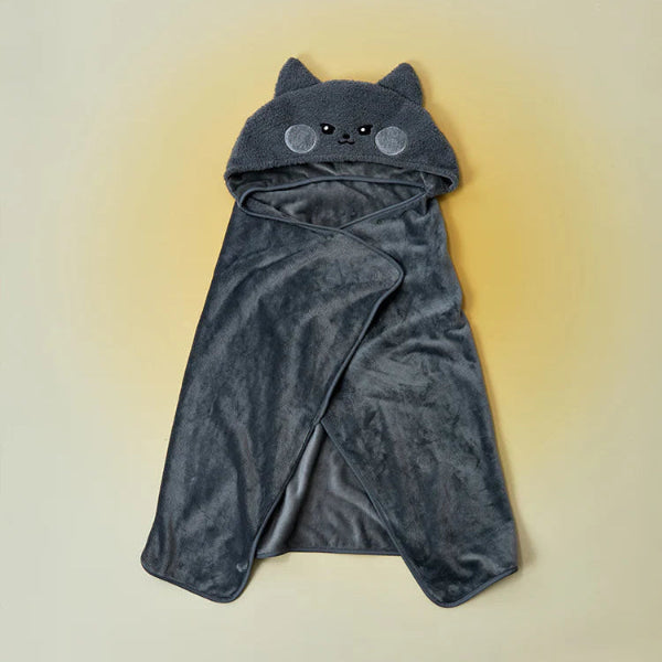 ZEROBASEONE Zeroni Fluffy Wonderland Hooded Blanket - woongnini version main image 2